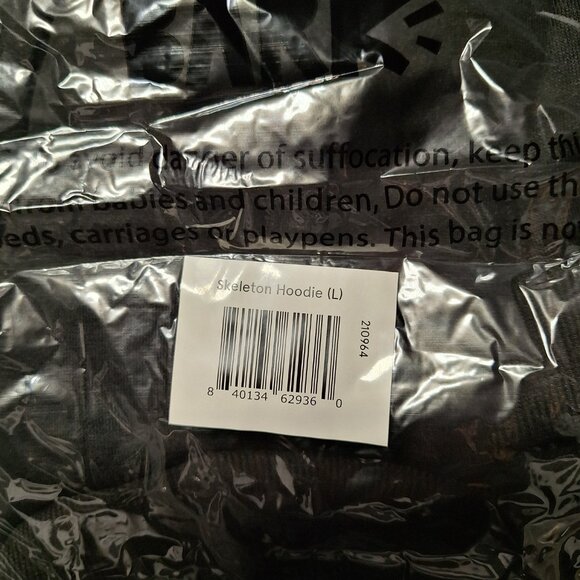 NWT Bark Skeleton Hoodie for Dogs L - Picture 6 of 8